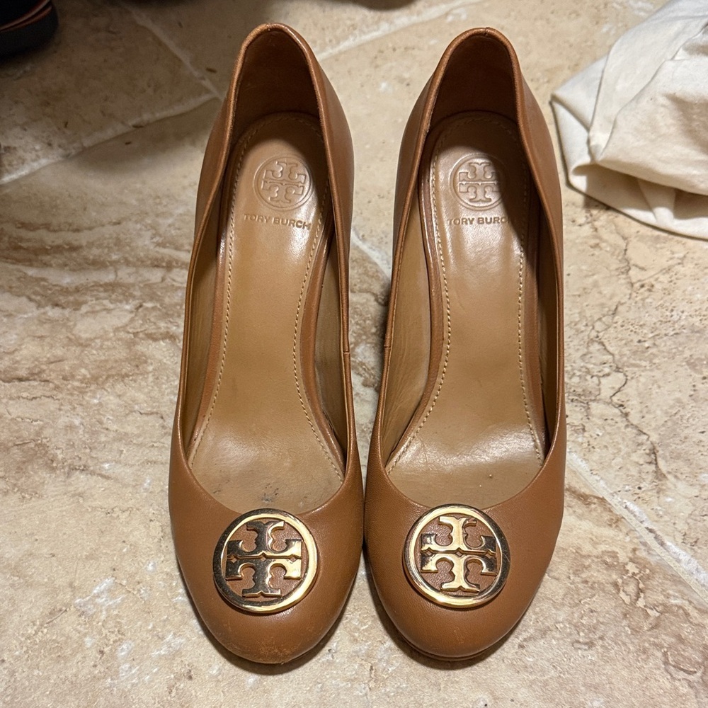 Tory Burch Brown Leather Heels with Gold Logo